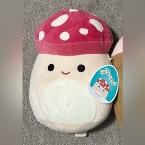 Malcom mushroom Squishmallow